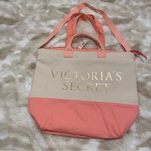 NWT VICTORIA’S SECRETS 2 IN 1 CANVAS TOTE WITH INSULATED COOLER